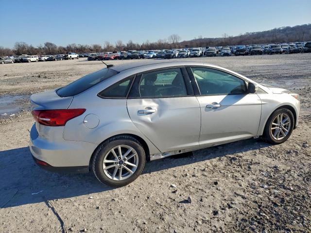 Ford Focus Se Image 12