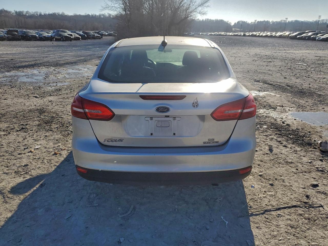 Ford Focus Se Image 6