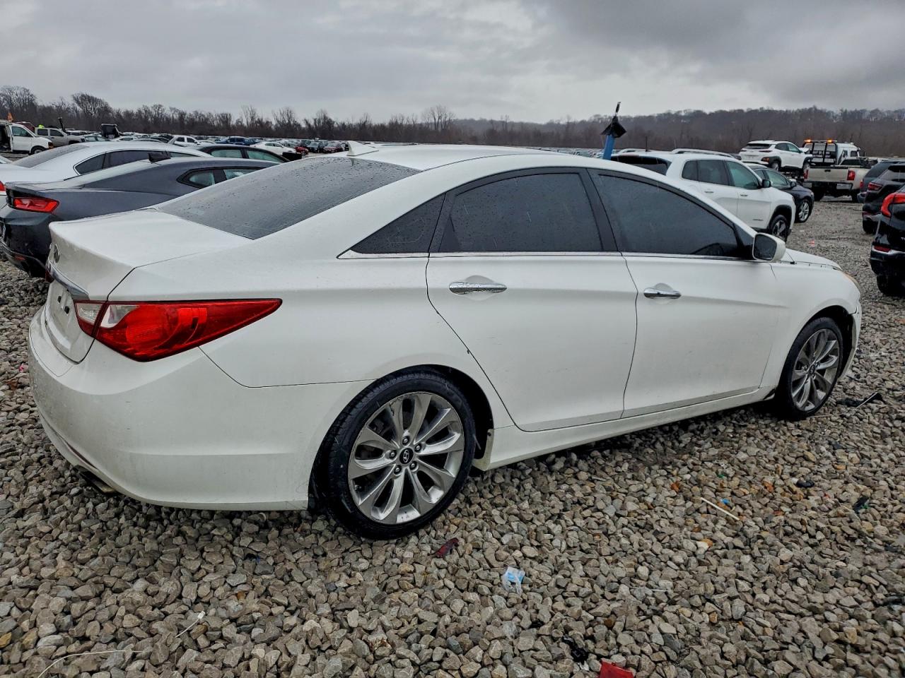 Hyundai SONATA Se Image 2