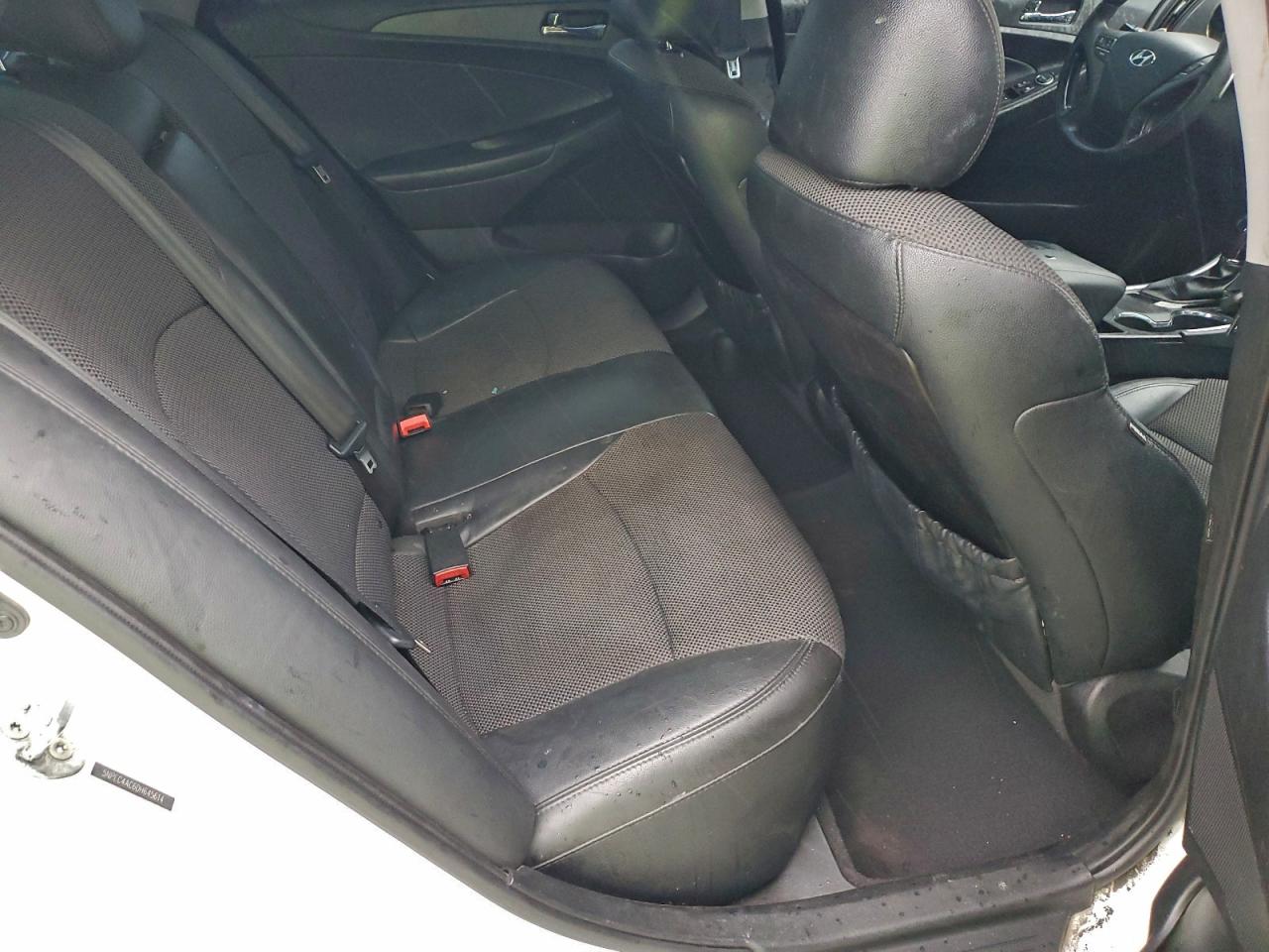 Hyundai SONATA Se Image 11