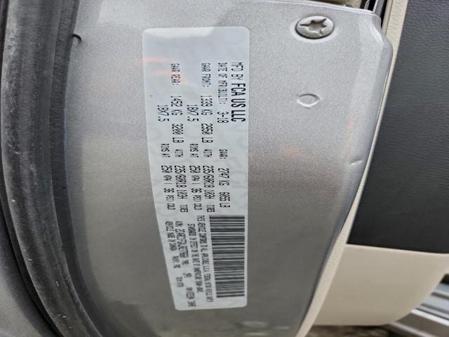 Chrysler Pacifica Touring Plus Image 13