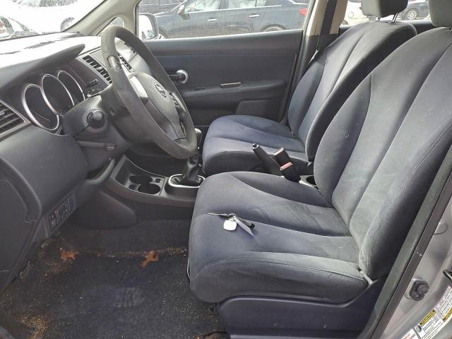 Nissan Versa S Image 6