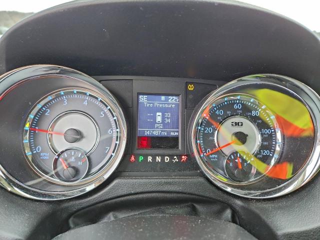 Chrysler Minivan Touring L Image 11