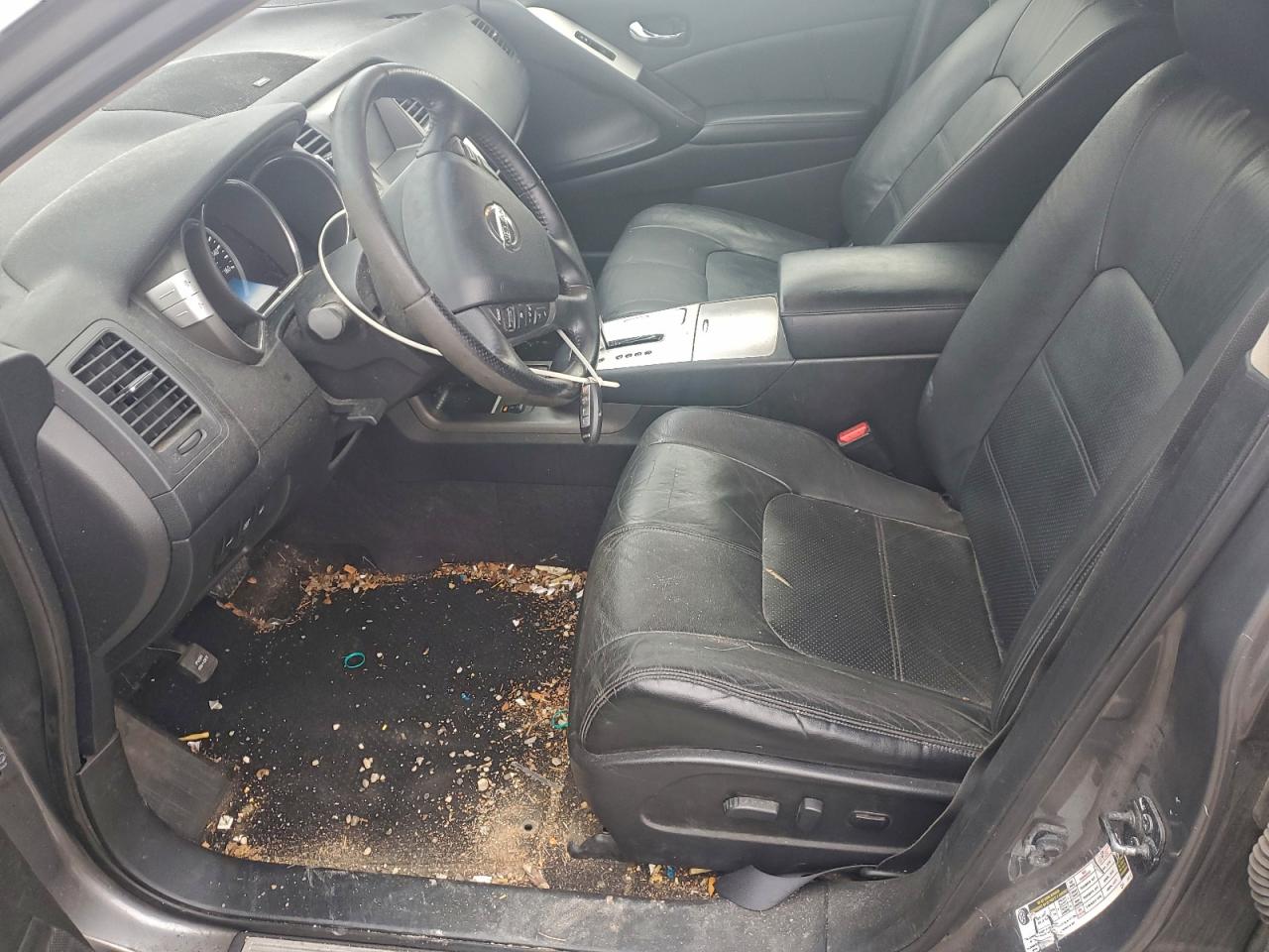 Nissan Murano S Image 2