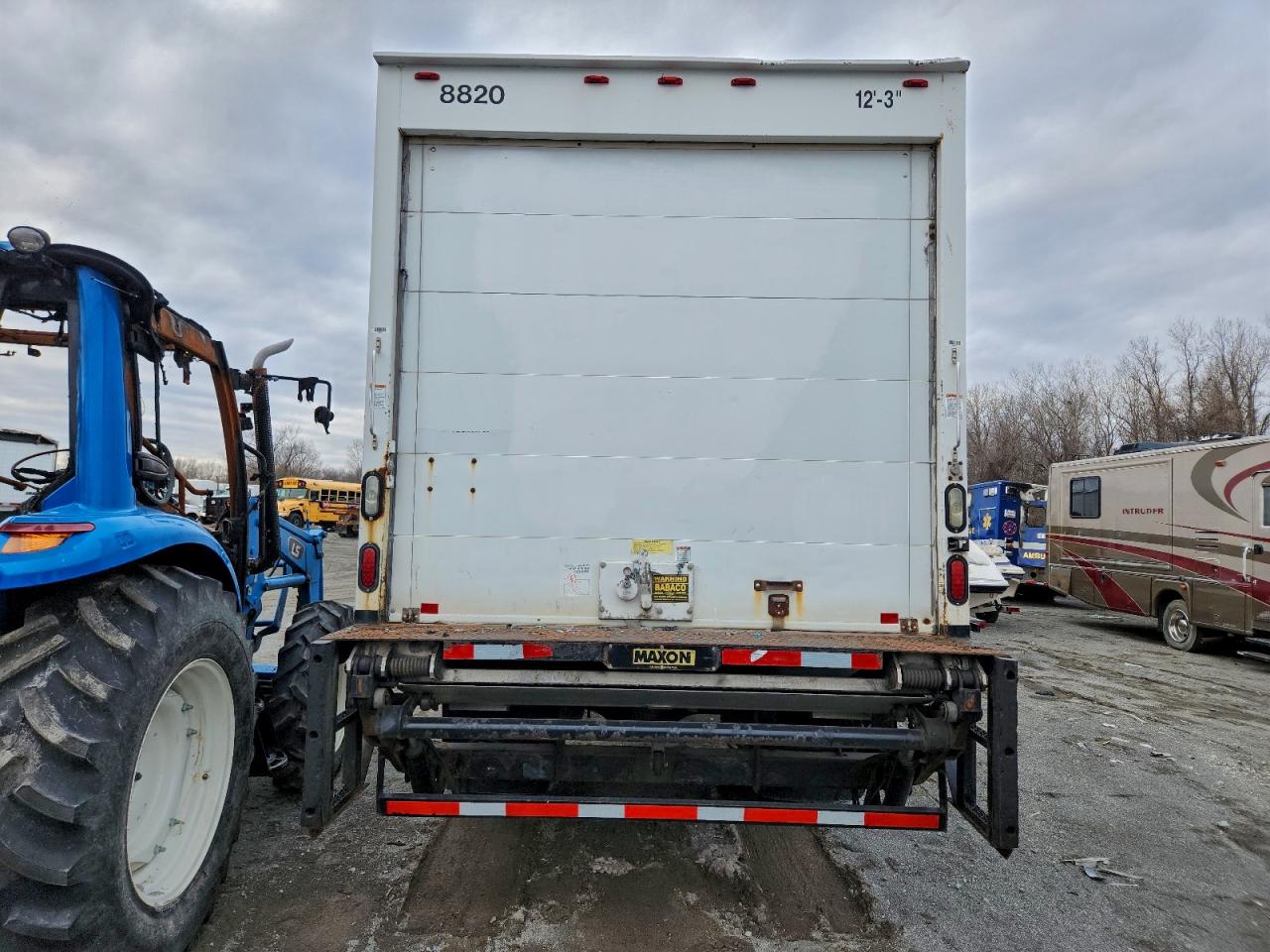 Hino 258 268 Image 8