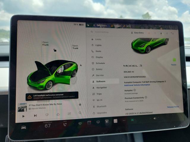 Tesla Model 3 Image 9