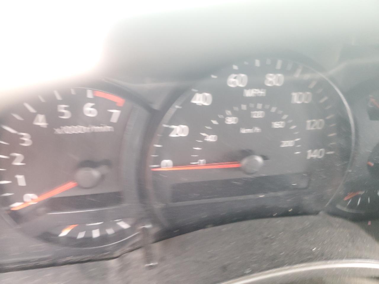 Nissan Titan Xe Image 6