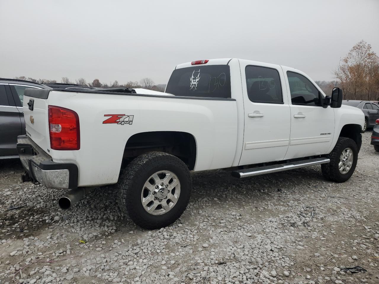 Chevrolet Silverado K2500 Heavy Duty Ltz Image 6