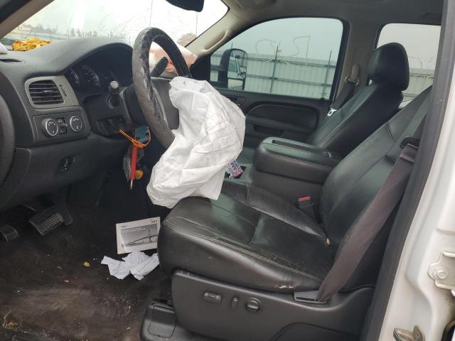 Chevrolet Silverado K2500 Heavy Duty Ltz Image 3