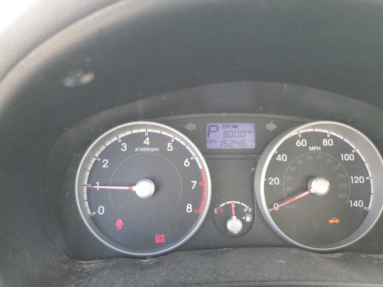 Hyundai ACCENT Gls Image 11