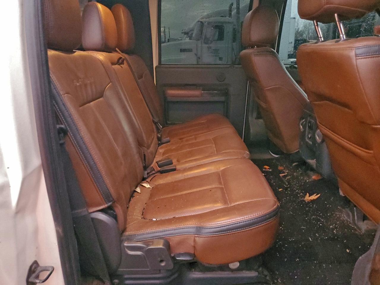 Ford F-350 Super Duty Image 5