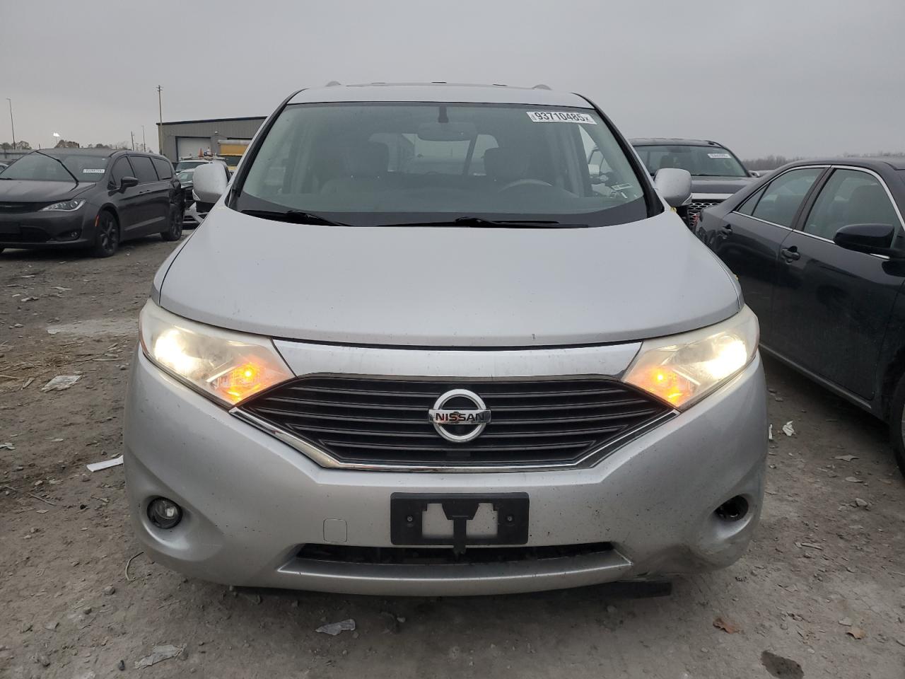 Nissan Quest S Image 6