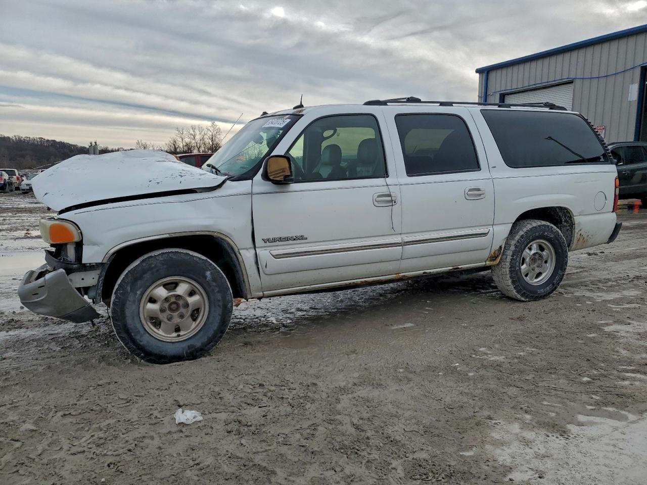 GMC Yukon K1500 Image 1