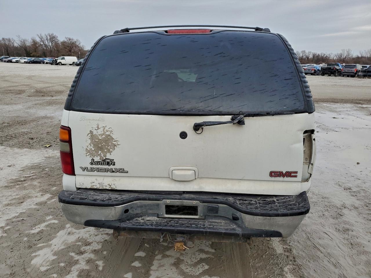 GMC Yukon K1500 Image 10
