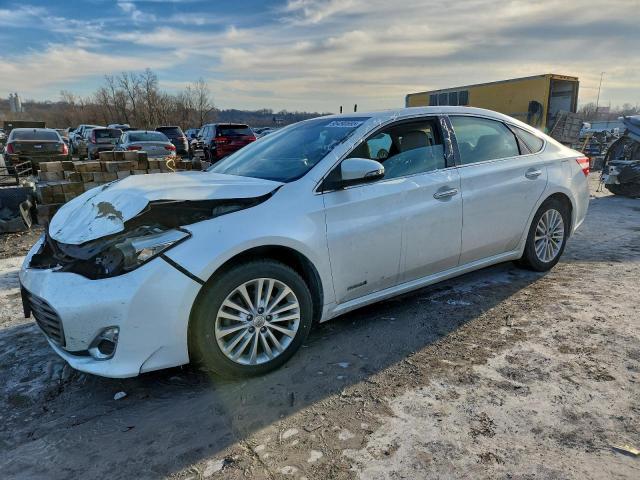  Salvage Toyota Avalon