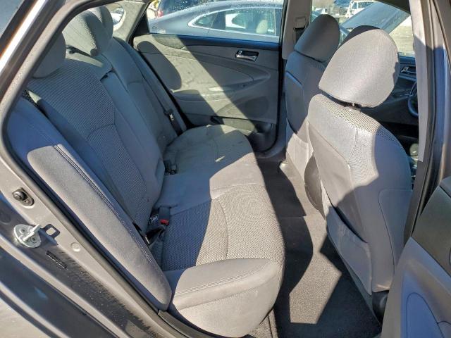 Hyundai SONATA Gls Image 11