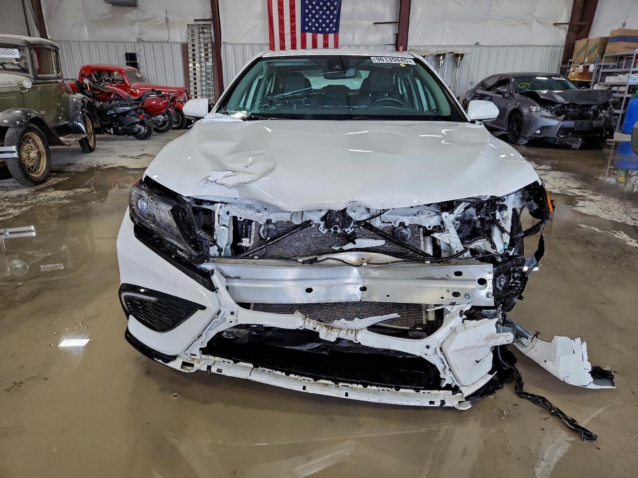 Toyota Camry Se Night Shade Image 11