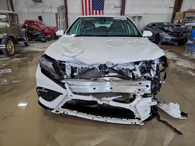 Toyota Camry Se Night Shade Image 11