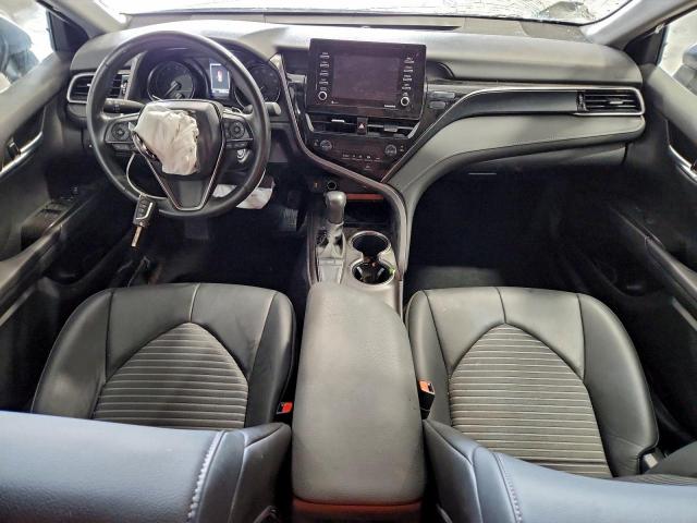 Toyota Camry Se Night Shade Image 6