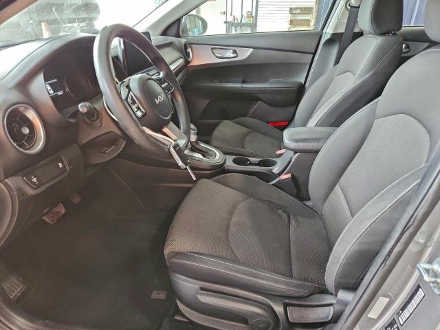 Kia Forte Fe Image 5