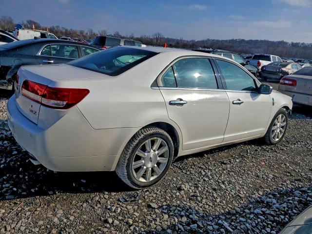 Lincoln MKZ Image 11