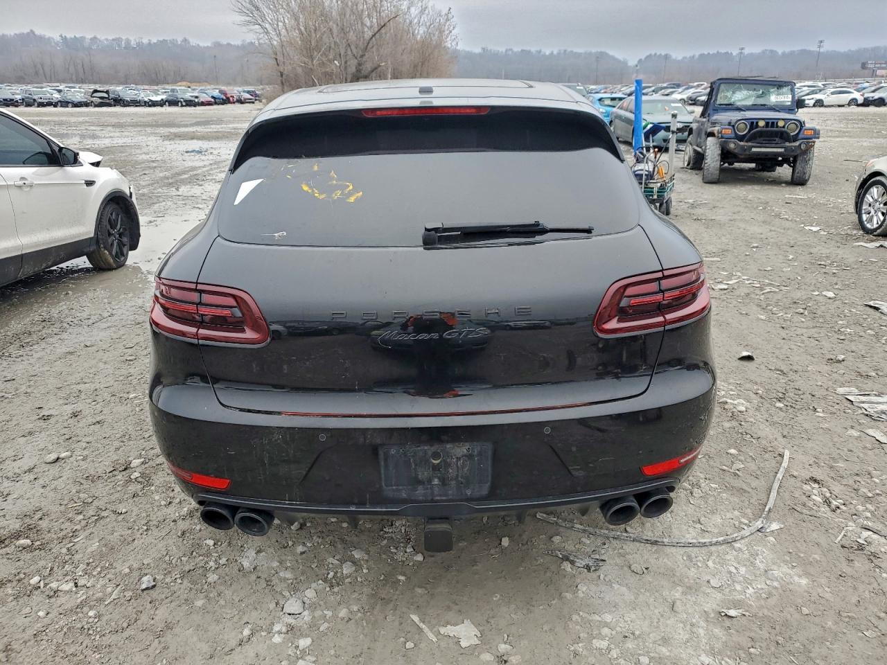Porsche Macan Gts Image 9