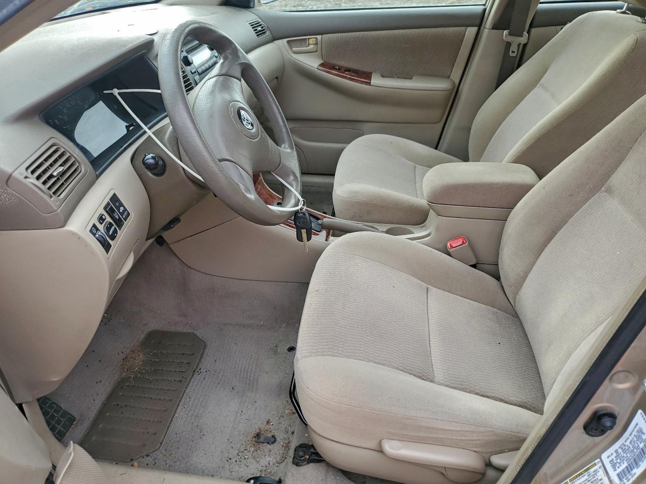 Toyota Corolla Ce Image 8