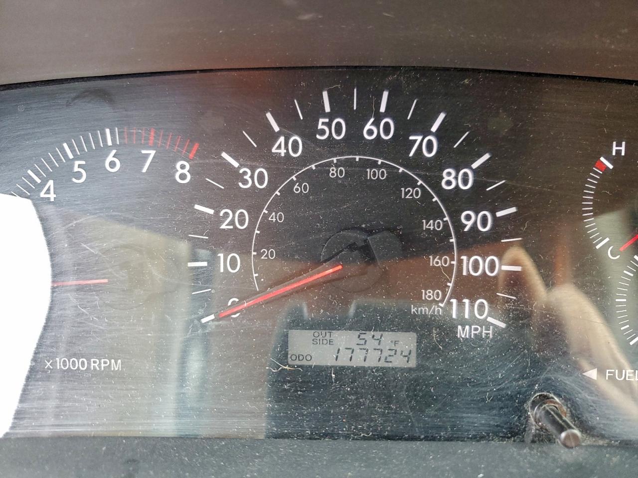 Toyota Corolla Ce Image 9