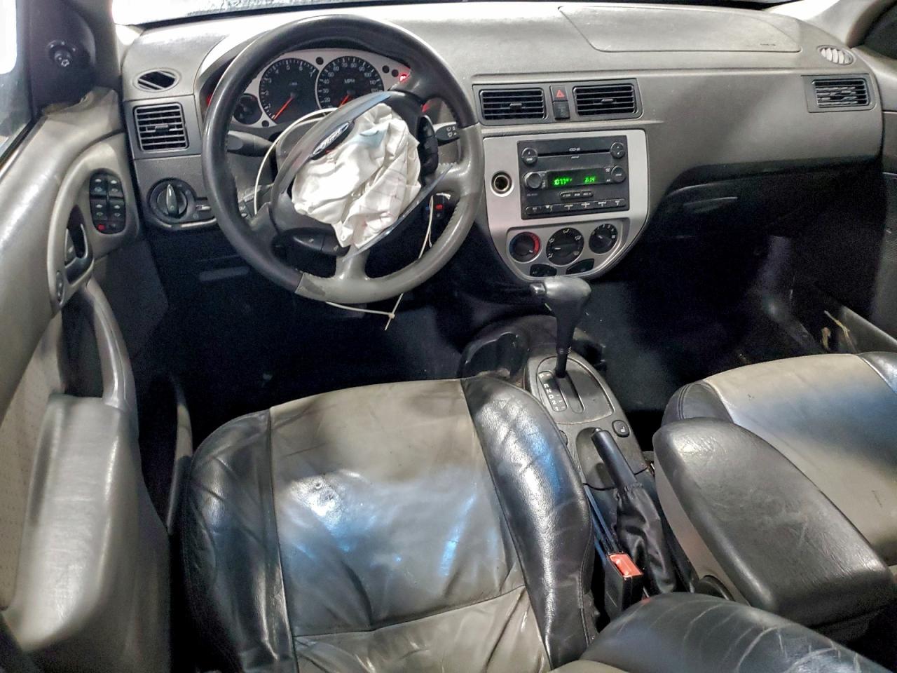 Ford Focus Zx4 Image 7