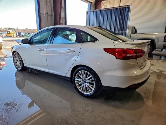 Ford Focus Titanium Image 12