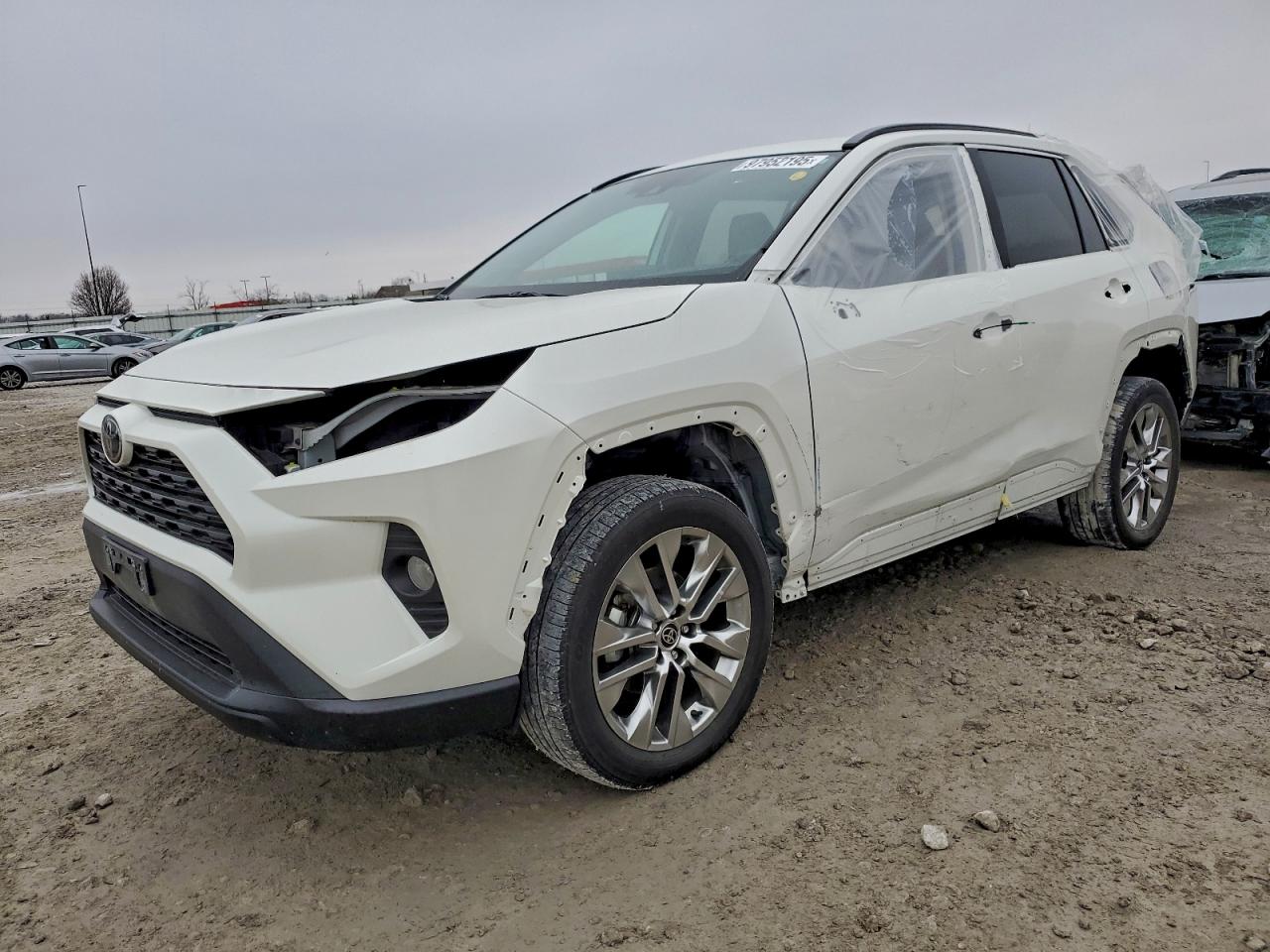 Toyota RAV4 Xle Premium Image 1