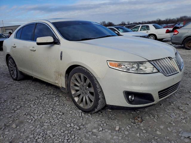 Lincoln MKS Image 4