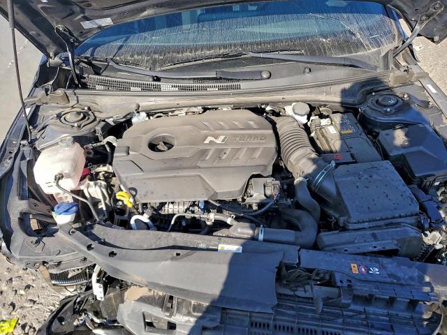 Hyundai ELANTRA Image 12