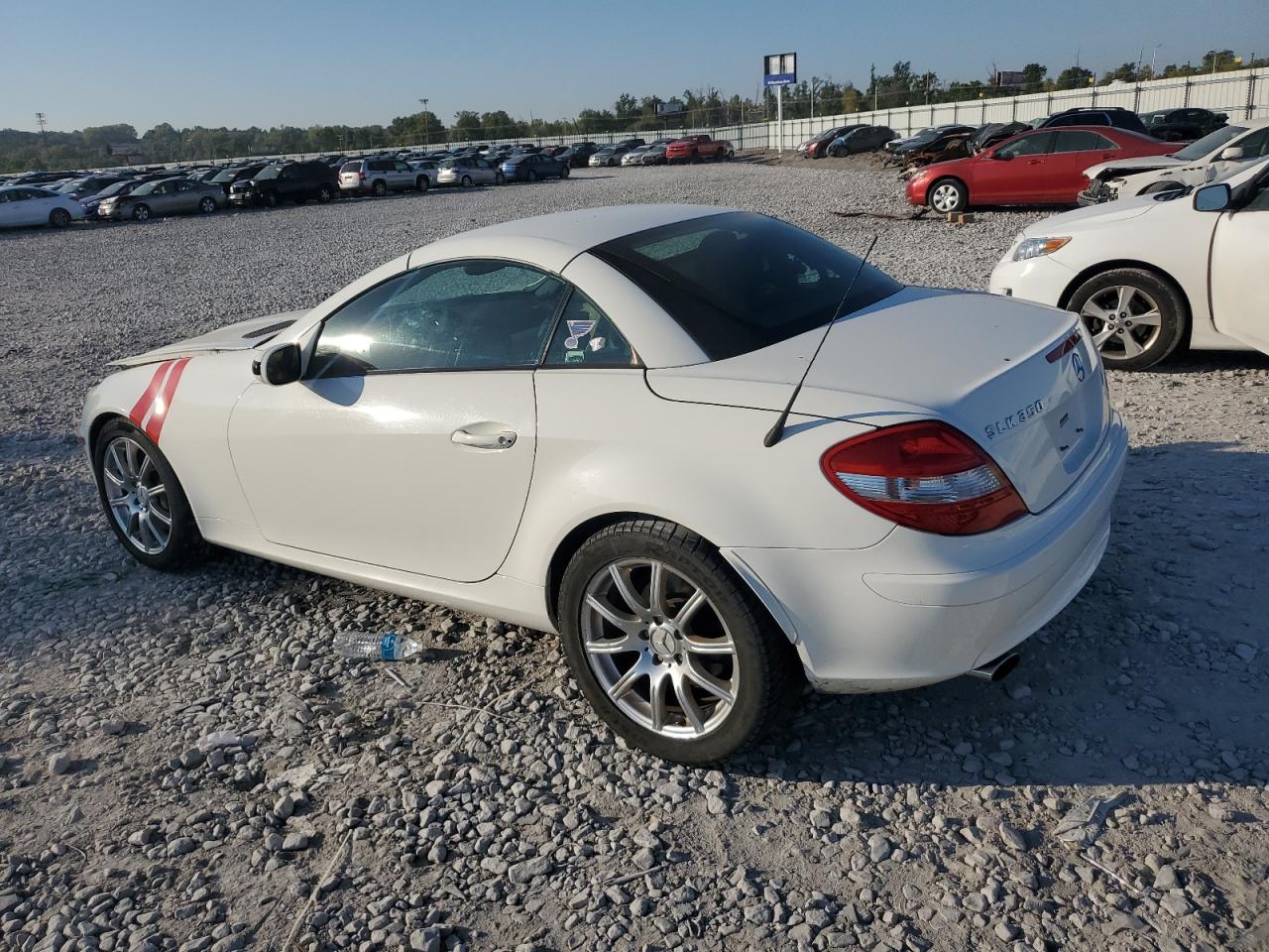 Mercedes-Benz Slk-class 350 Image 2