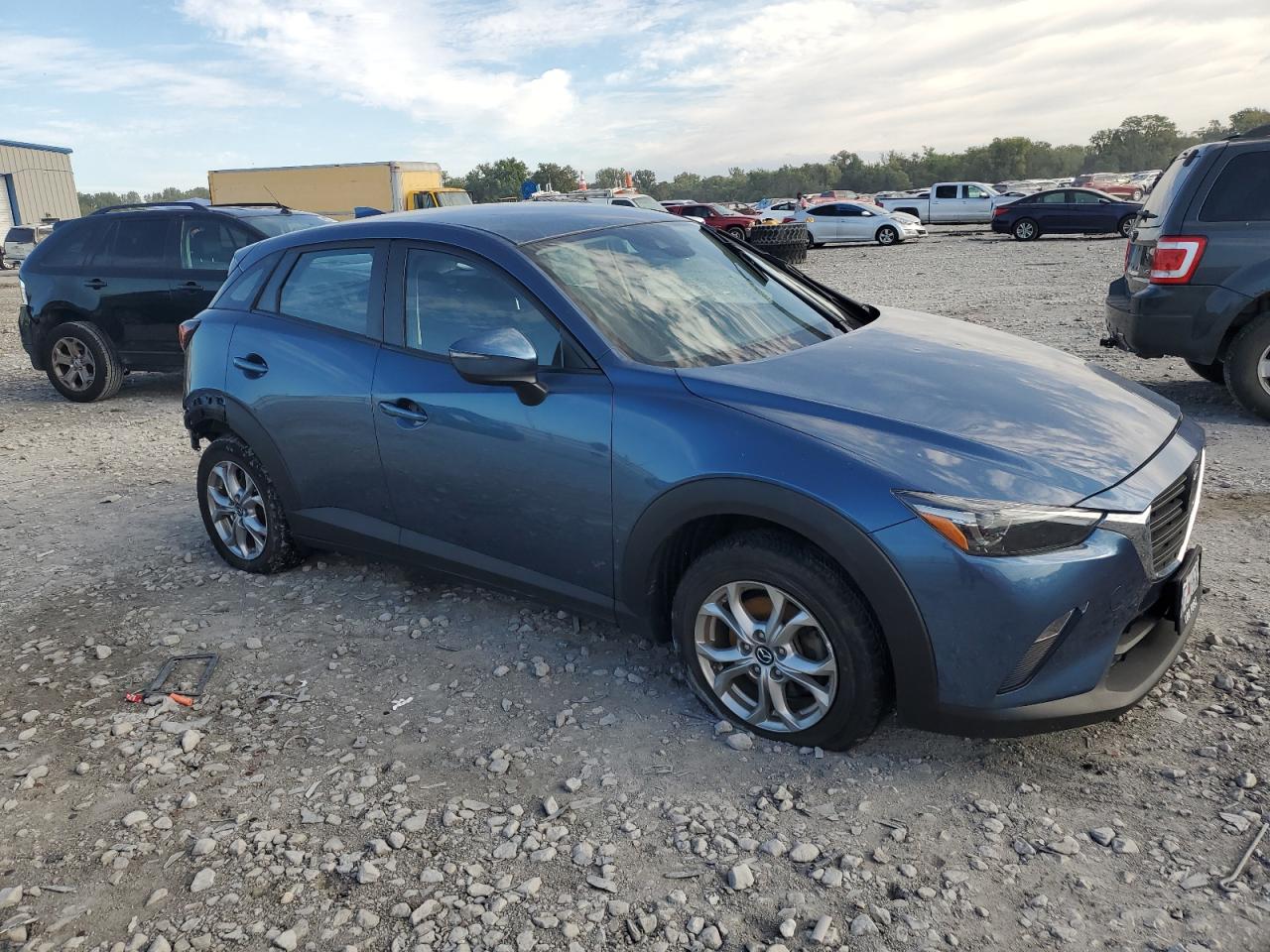 Mazda Cx Sport Image 8