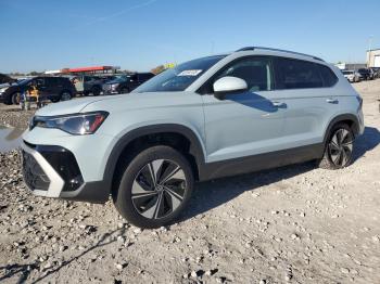  Salvage Volkswagen Taos