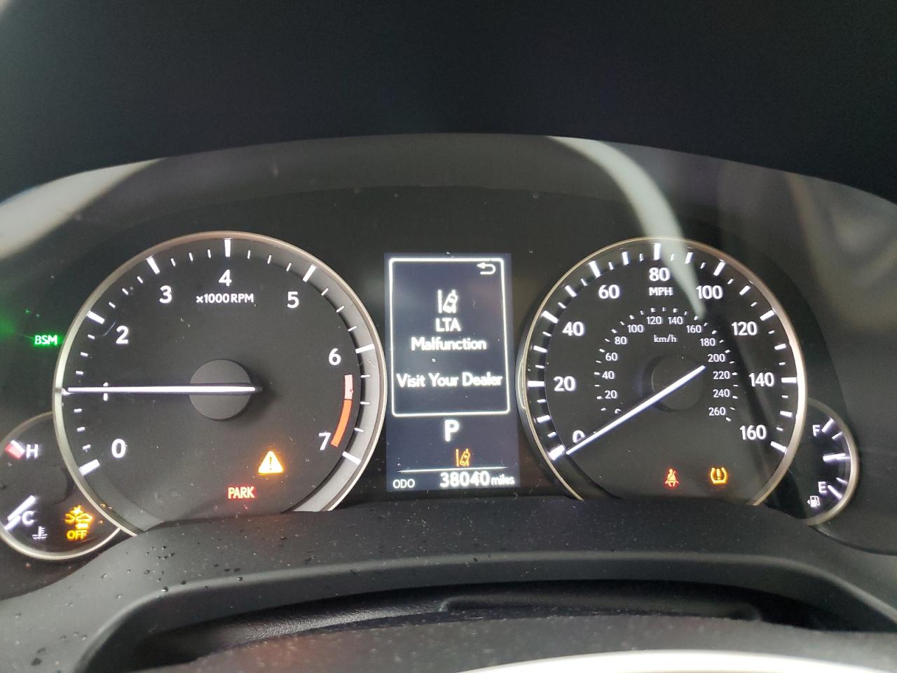 Lexus RX 350 Base Image 7