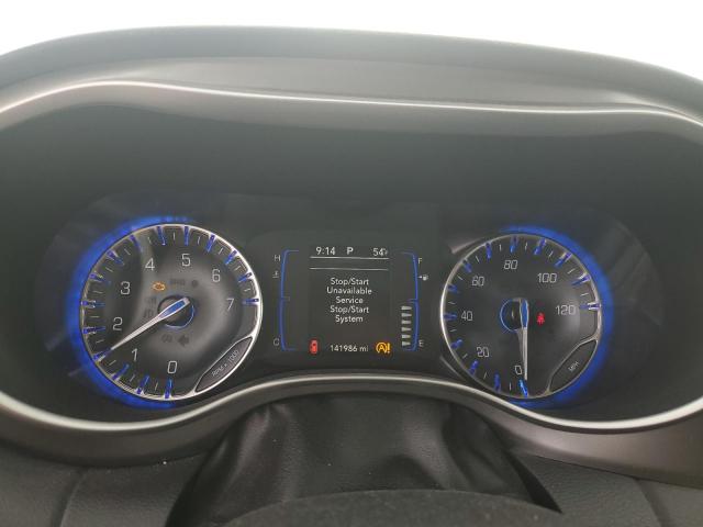 Chrysler Pacifica Touring L Image 7