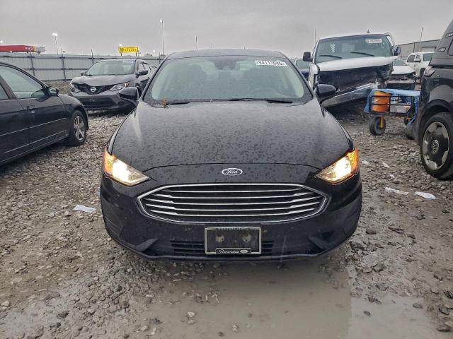 Ford Fusion Se Image 3