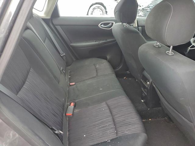 Nissan Sentra S Image 7