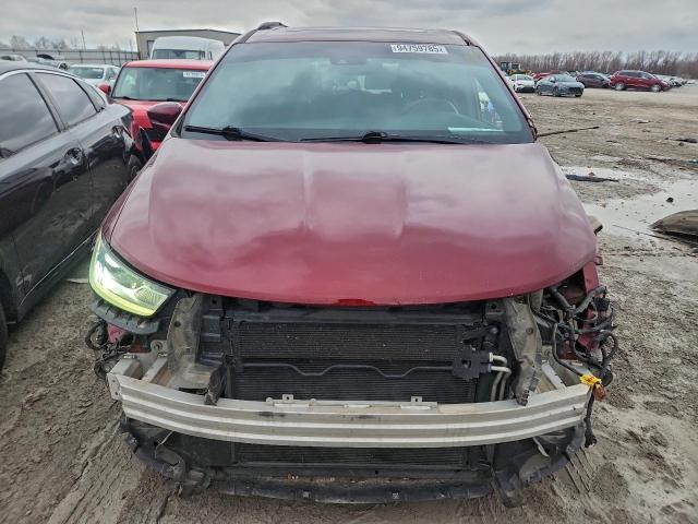 Chrysler Pacifica Touring L Image 5