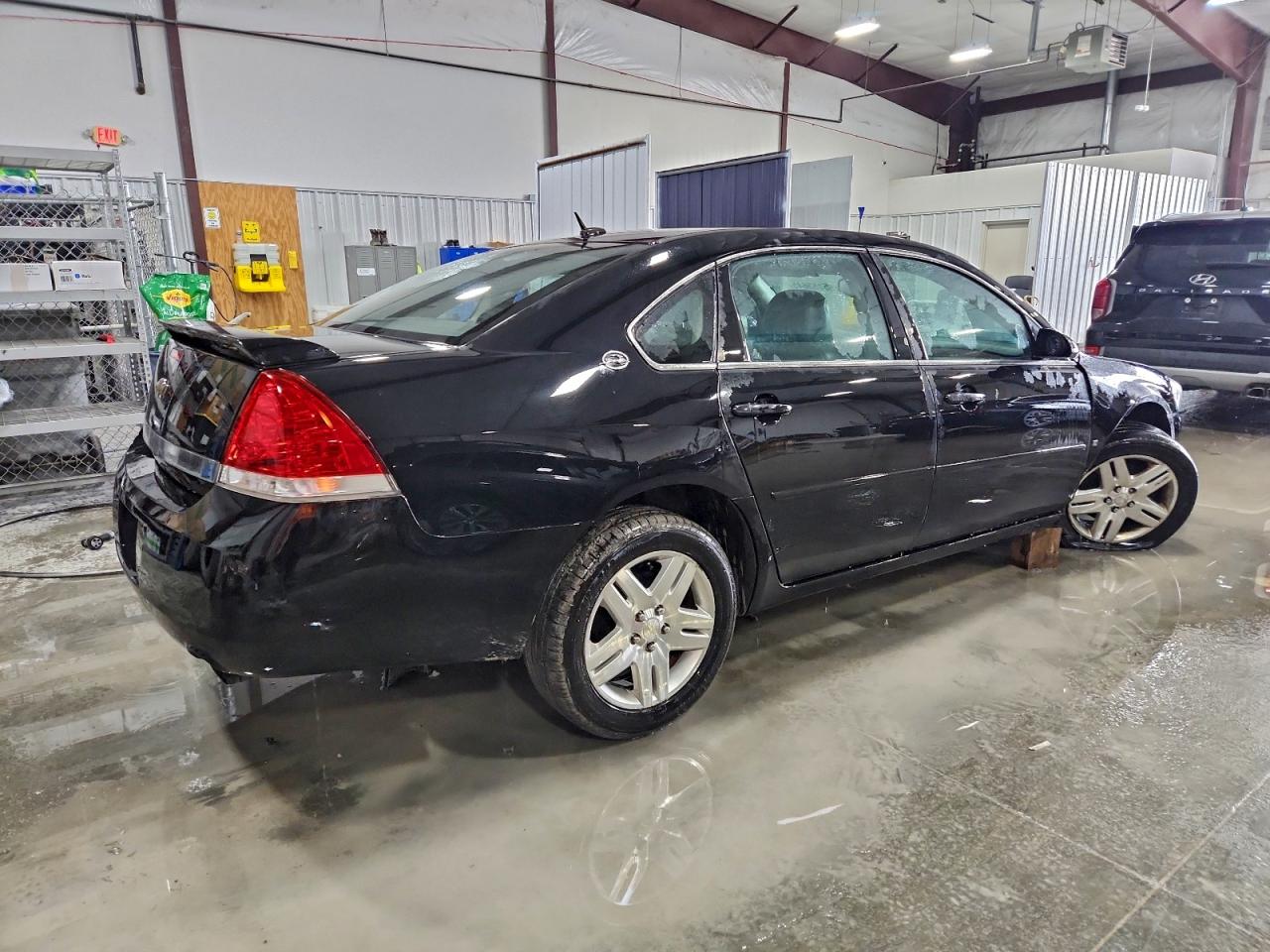 Chevrolet Impala Lt Image 3