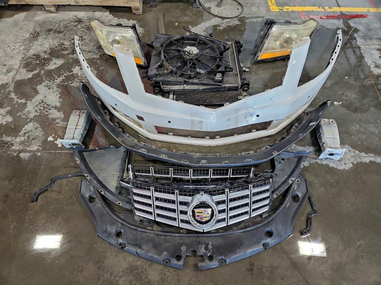 Cadillac SRX Performance Collection Image 2