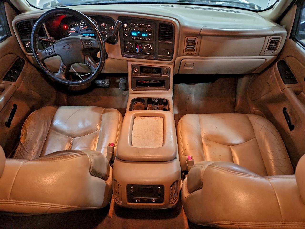 Chevrolet Avalanche C1500 Image 2