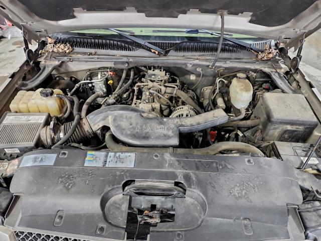 Chevrolet Avalanche C1500 Image 10