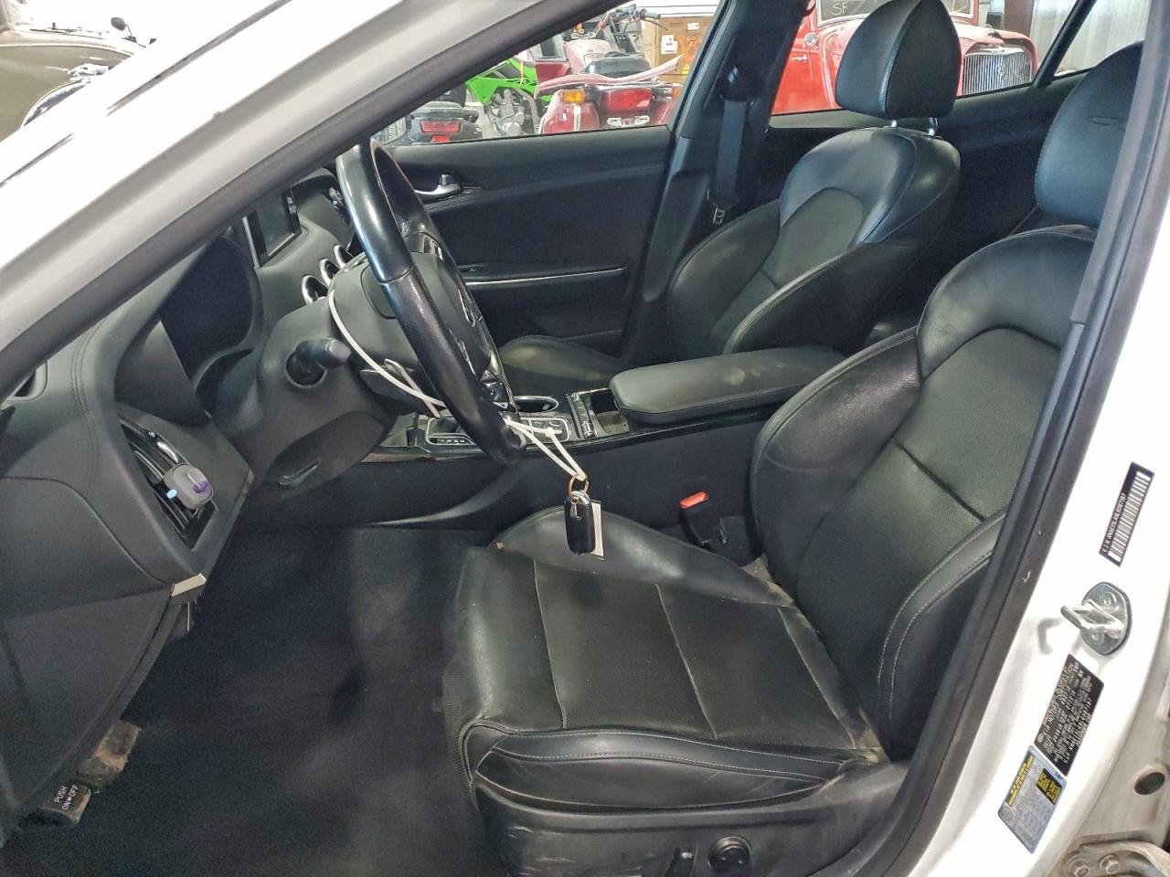 Kia Stinger Image 12