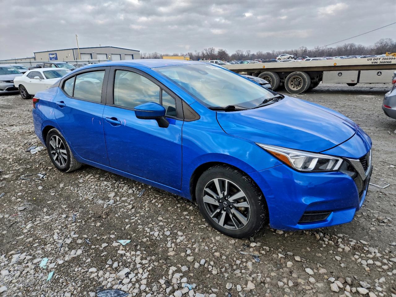 Nissan Versa Sv Image 2