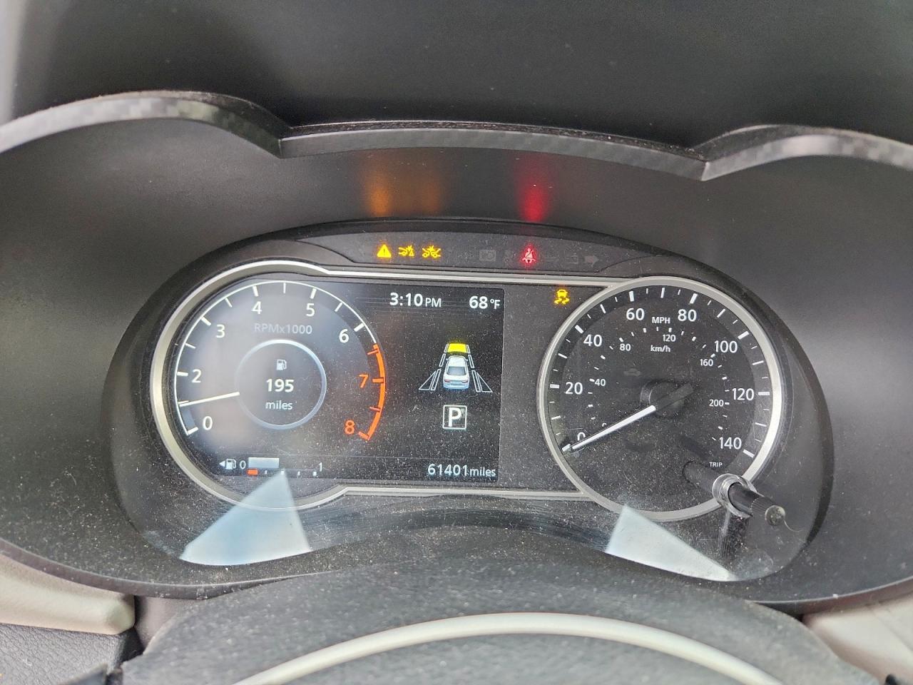 Nissan Versa Sv Image 3