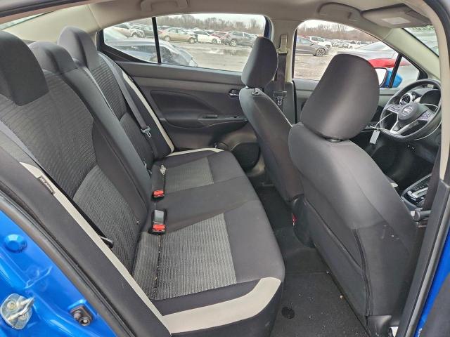 Nissan Versa Sv Image 5