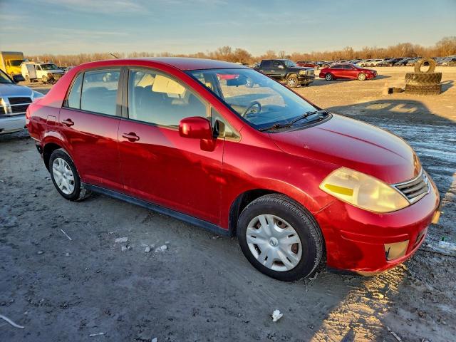 Nissan Versa S Image 7